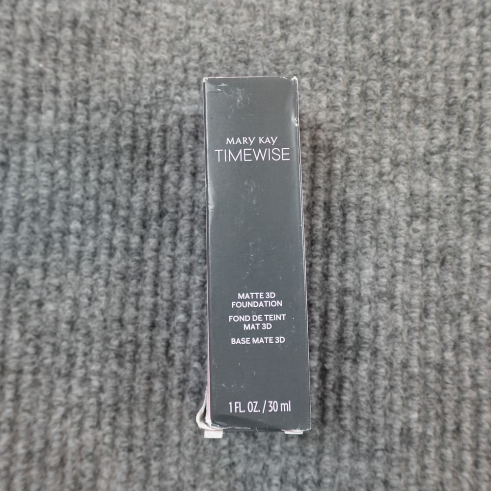 Mary Kay Timewise Matte 3D Foundation 1 Fl Oz New Combination Oily Skin Women